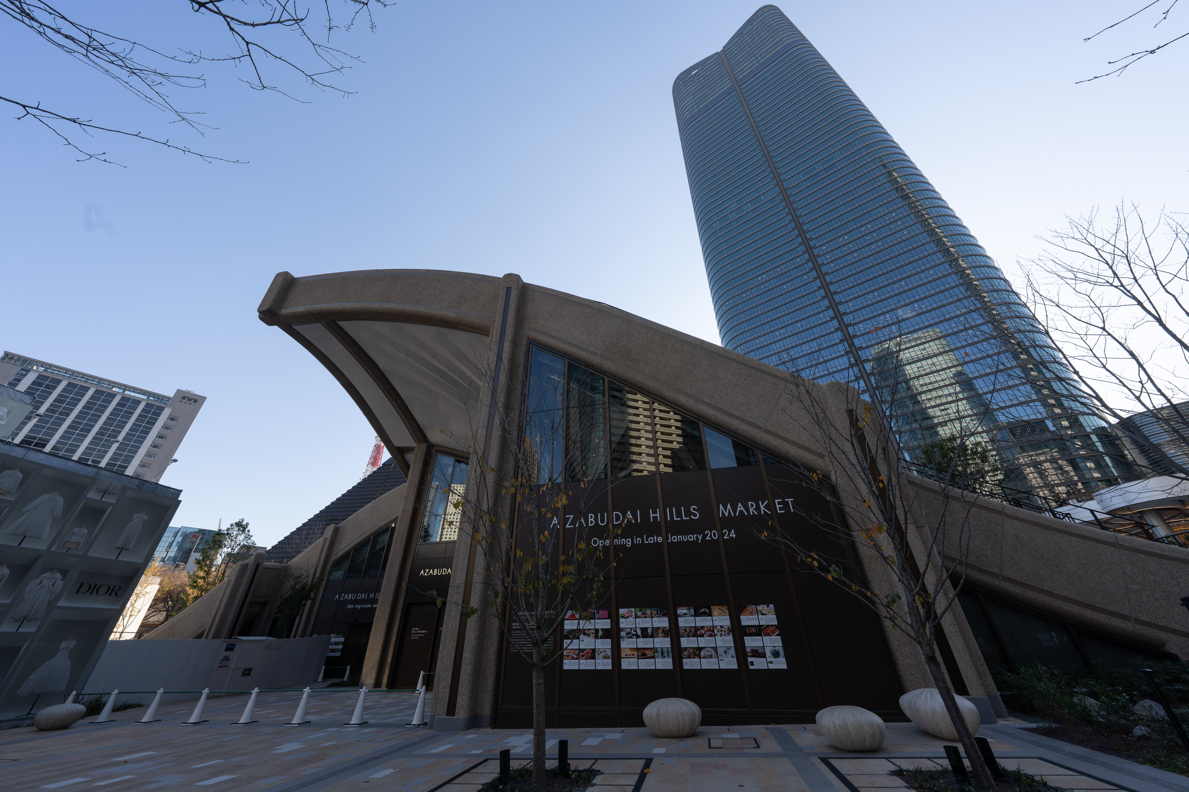 麻布台ヒルズの外観