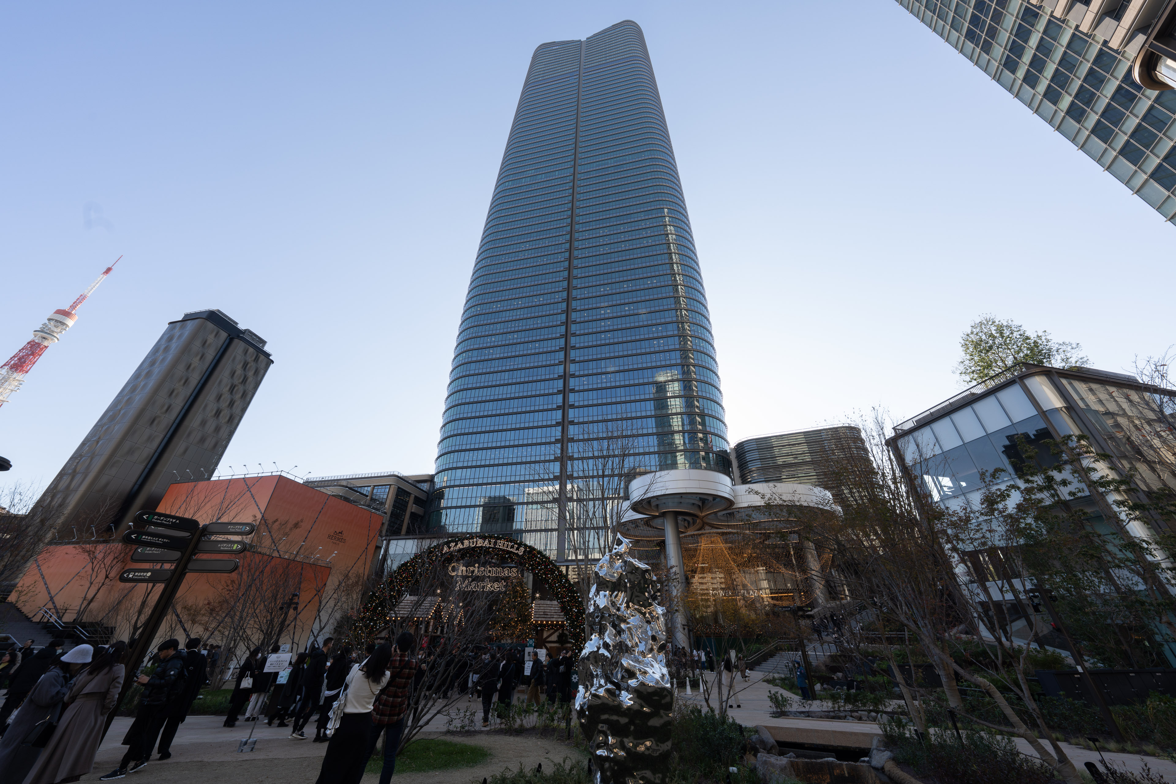 麻布台ヒルズの外観