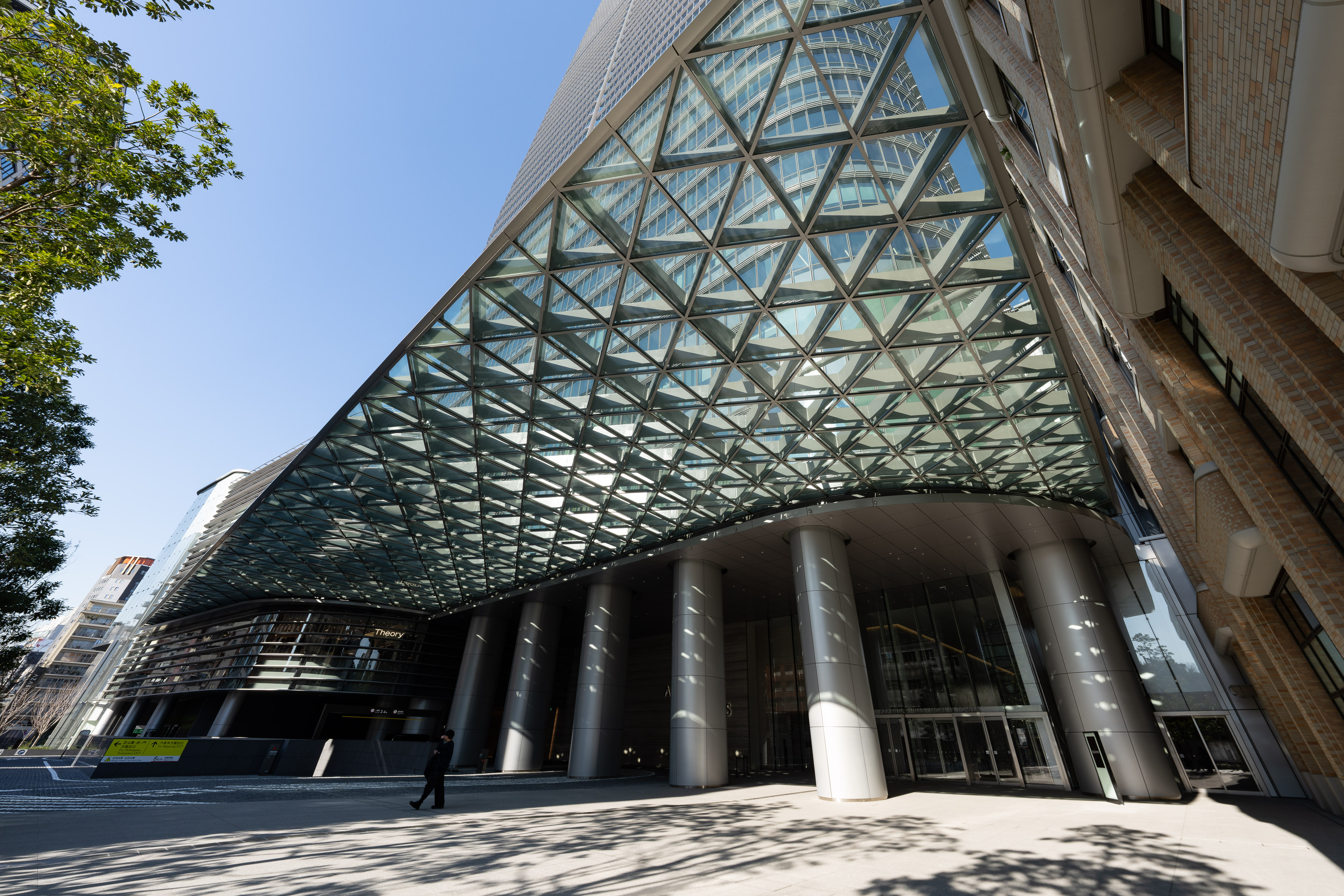 麻布台ヒルズのファサード