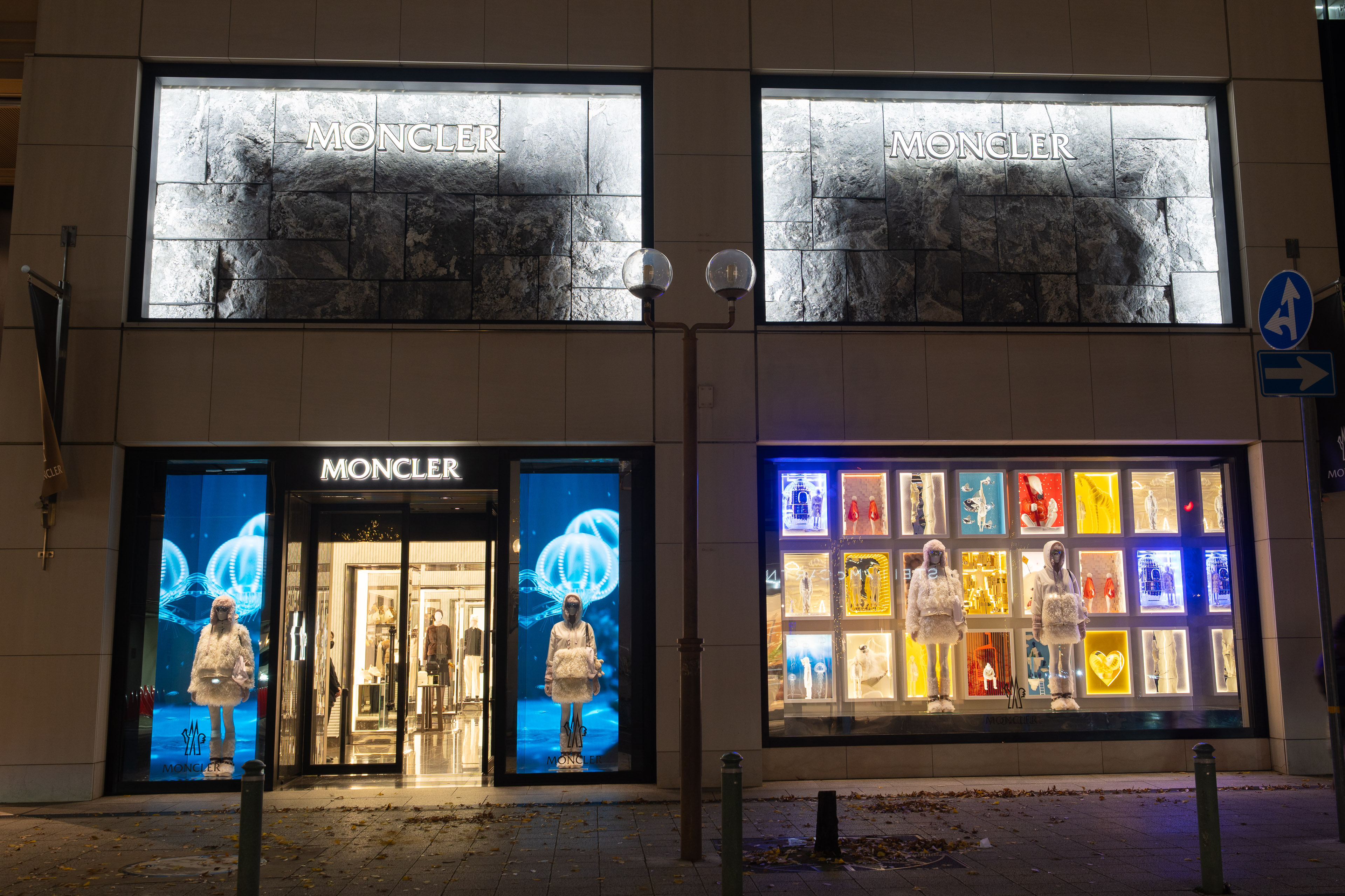 モンクレール 兵庫神戸店